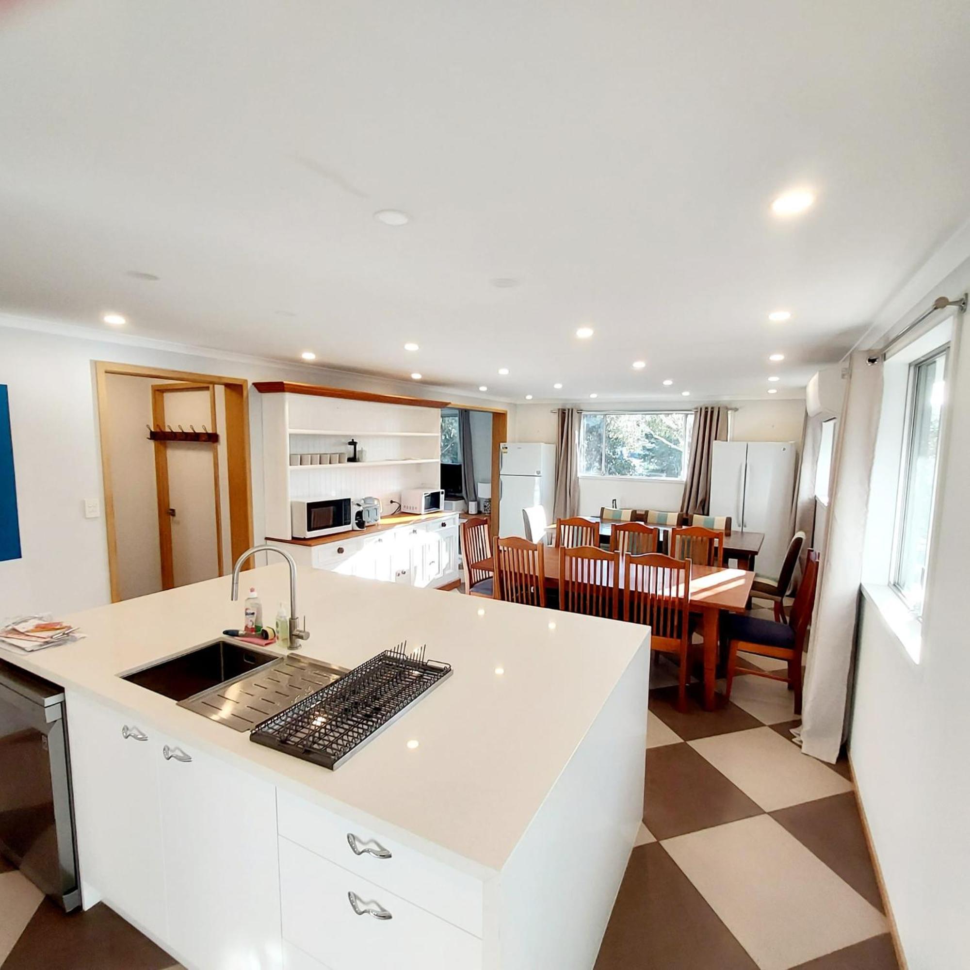 Huge Home, 9 Bed, 6 Bath, Sleeps 22, Central Location, Walk To Shops Jindabyne Esterno foto